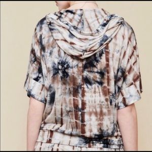 Earthbound Shortsleeved Hooded Tshirt